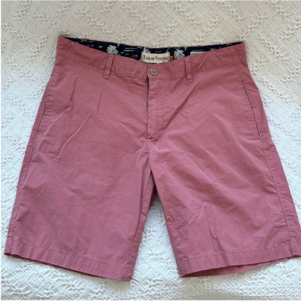 Tailor Vintage Men's Rose Flat Front Shorts